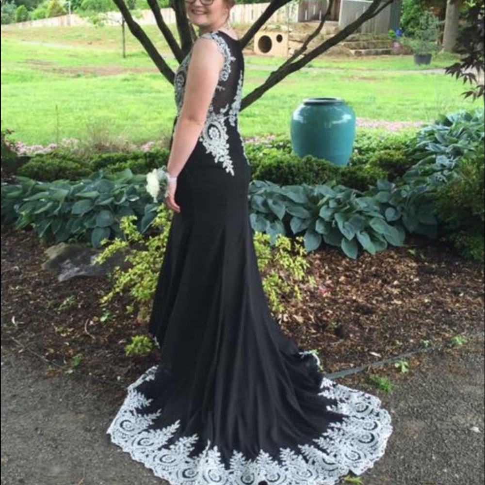 Prom Dress - Picture 3 of 3